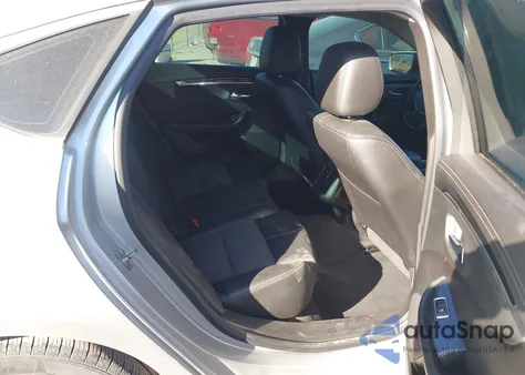 2017 Chevrolet Impala 1Lt z USA, uszkodzony, nr VIN 2G1105S39H9157772